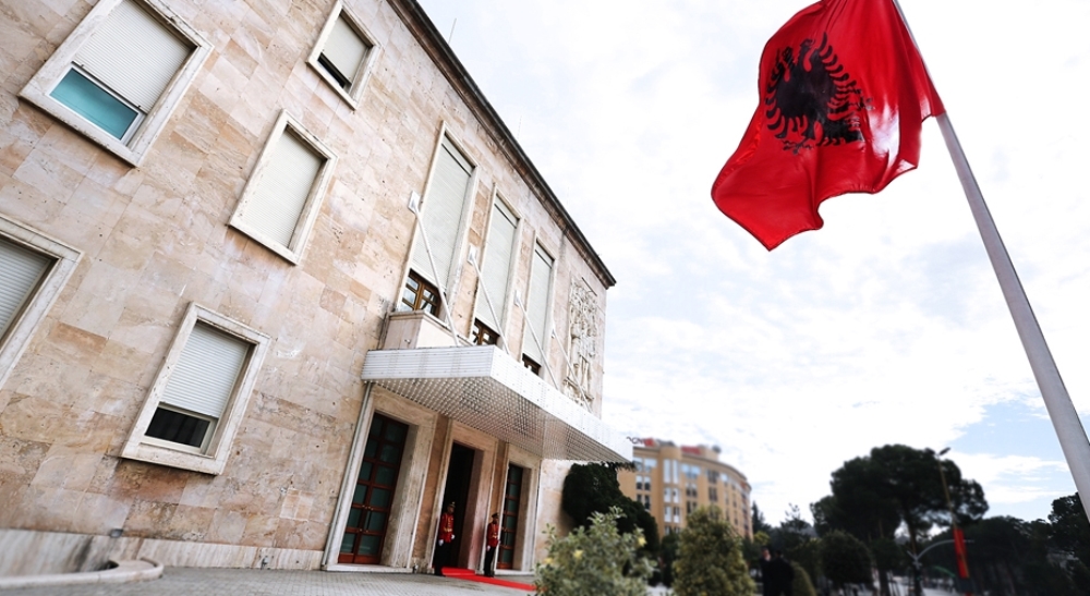 Largimet e padrejta nga puna, buxheti akumulon 33 mln euro detyrime
